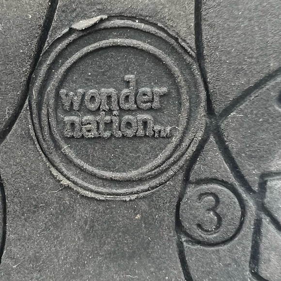 wonder nation Brown Strappy Fisherman Sandals Size 3 Boy's - Picture 2 of 9